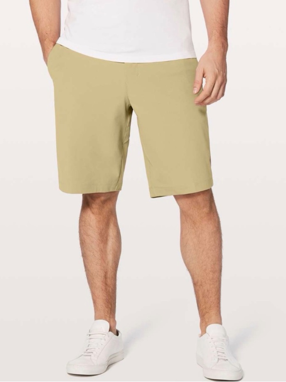 Lululemon Commission Short Relaxed in Tofino Sand, Sz 33